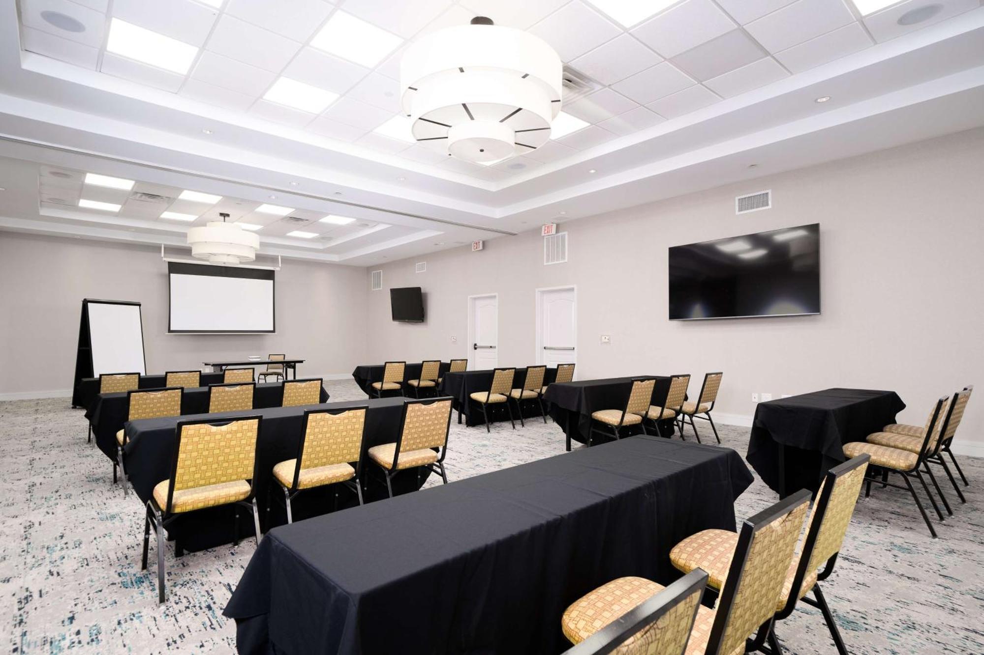 Hilton Garden Inn Houston/Clear Lake NASA Webster Eksteriør bilde